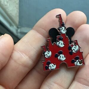 Authentic Disney 2025 Cartoon Mickey Castle Pin - Wave B